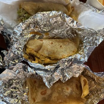 HomeState - Trinity, Guadalupe, Ground Beef (Vegetarian Optional) IG  @lindaeatstagram - Tacos Near Me - Oceanside, California
