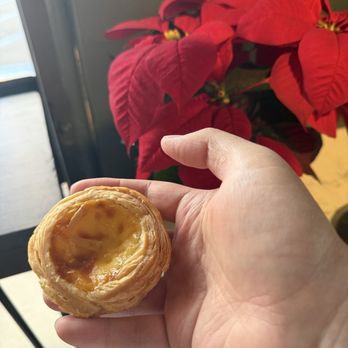 Paderia Bakehouse - Portugese Egg Tart - Desserts Near Me - Fountain Valley, California