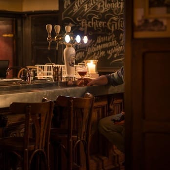 De Pelgrim - toog - Cafes Near Me - Antwerp, VAN