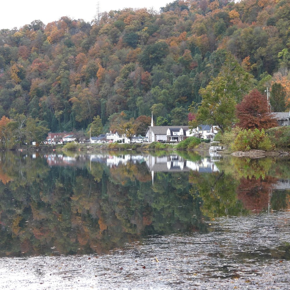 Kanawha Falls park - Parks Near Me - Glen Ferris, West Virginia Kanawha Falls park - Parks Near Me - Glen Ferris, West Virginia