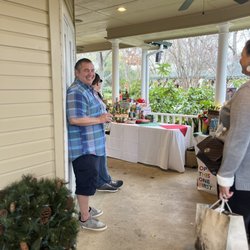 The Sanford House Inn - Donations! Donations! And cool people