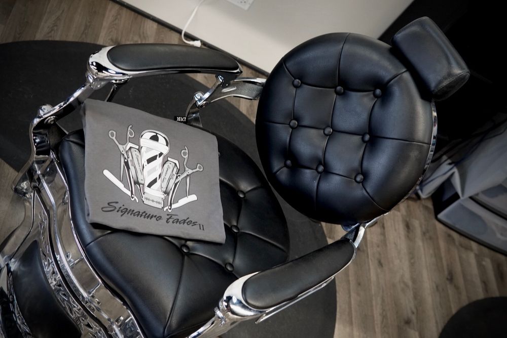 SIGNATURE FADES 2 1081 S er Rd, Bolingbrook, Illinois Barbers
