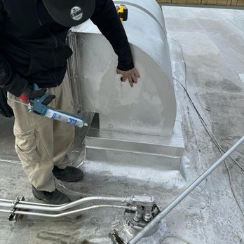 Angel's Duct Cleaning - Seal after cleaning to prevent Water leaks - Air Duct Cleaning Near Me - Chicago, Illinois