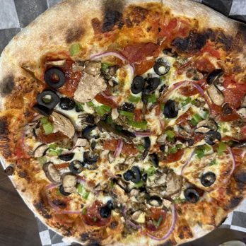 Boardtown Pizza & Pints - The Kitchen Sink - Pizza Near Me - Starkville, Mississippi