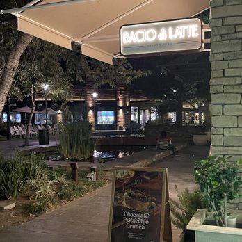 Bacio Di Latte - Gelato Near Me - Woodland Hills, California
