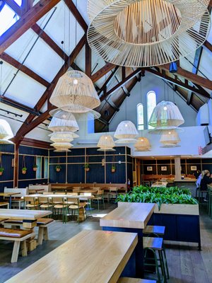 Loro Asian Smokehouse & Bar by null