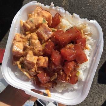 Ono Seafood - Spicy ahi and shoyu poke combo large $11 - Seafood Near Me - Honolulu, Hawaii Ono Seafood - Spicy ahi and shoyu poke combo large $11 - Seafood Near Me - Honolulu, Hawaii