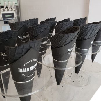 iHalo Krunch - Signature charcoal cones - Ice Cream & Frozen Yogurt Near Me - Toronto, Ontario iHalo Krunch - Signature charcoal cones - Ice Cream & Frozen Yogurt Near Me - Toronto, Ontario