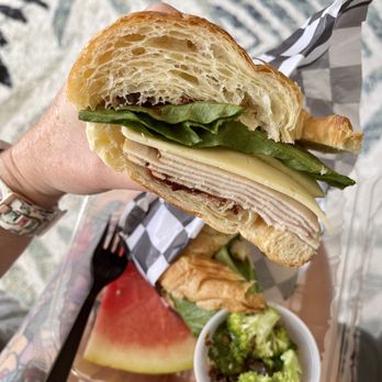 The Lunchbox - TURKEY, APPLE & HAVARTI CROISSANT w/broccoli salad - American Near Me - Simpsonville, South Carolina The Lunchbox - TURKEY, APPLE & HAVARTI CROISSANT w/broccoli salad - American Near Me - Simpsonville, South Carolina