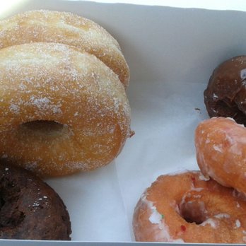 Hole in One Donuts - Look at the size of these sugar raised donuts. - Donuts Near Me - Brandon, Florida