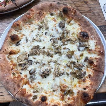 Third Wave Cafe - Fungi fromage - Creperies Near Me - New Smyrna Beach, Florida