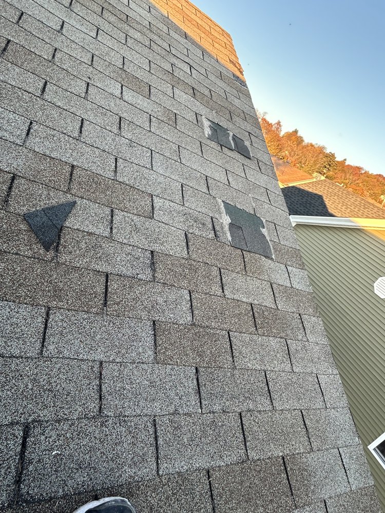 Slide of Construction Canelas