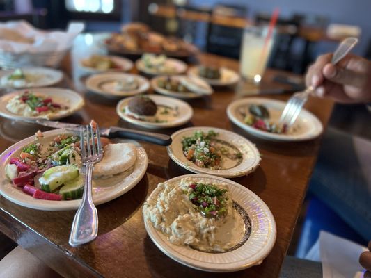 Hedary's Mediterranean Restaurant by null