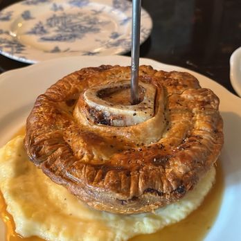 Armitage Alehouse - Steak & Ale Pie - Pubs Near Me - Chicago, Illinois Armitage Alehouse - Steak & Ale Pie - Pubs Near Me - Chicago, Illinois