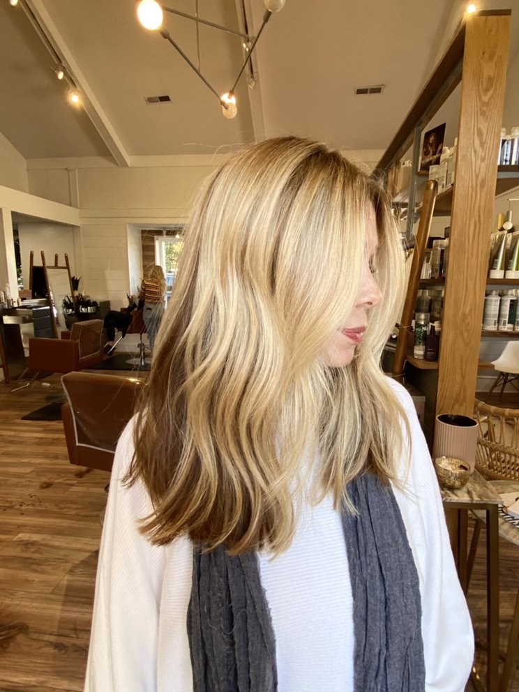 Savannah At Haven Hair Logo