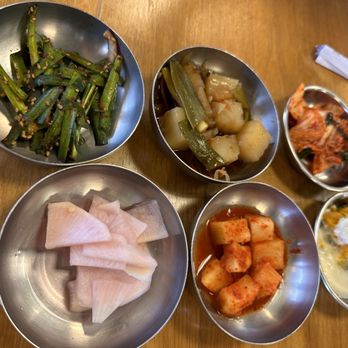 Yoo's Place - banchan. spicy green onion, pickled radish, spicy pickled radish, jello?, garlic onion cream on pumpkins, and the classic kimchi - Korean Near Me - Buena Park, California Yoo's Place - banchan. spicy green onion, pickled radish, spicy pickled radish, jello?, garlic onion cream on pumpkins, and the classic kimchi - Korean Near Me - Buena Park, California