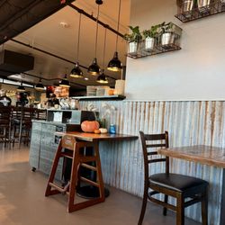 Reno Bar and Grill - Inside