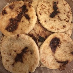 Pupusas Revueltas