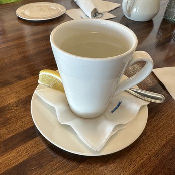 Bluewater Grill - Hot Water $1 - Seafood Near Me - Avalon, California