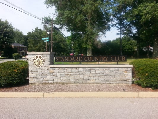 Standard Club by null