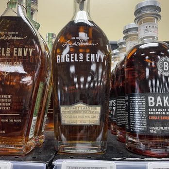 travis air force exchange