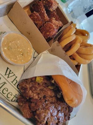 C Burger by null