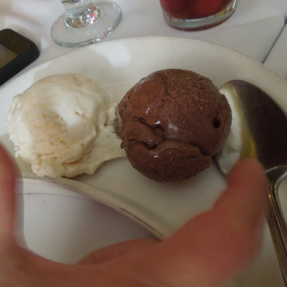 Cafe Mundial - Vanilla and chocolate gelato - Lounges Near Me - Monrovia, California