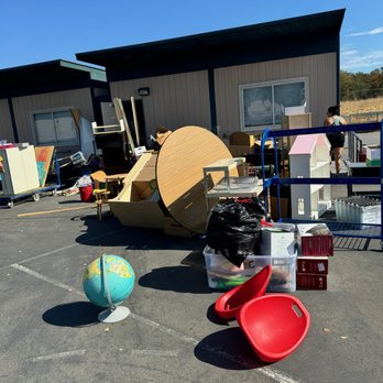 Robertson's Junk Removal - Junk Removal & Hauling Near Me - Roseville, California