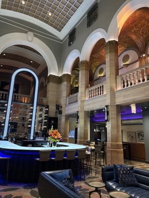 THE MIDLAND HOTEL, Chicago, a Tribute Portfolio Hotel by null