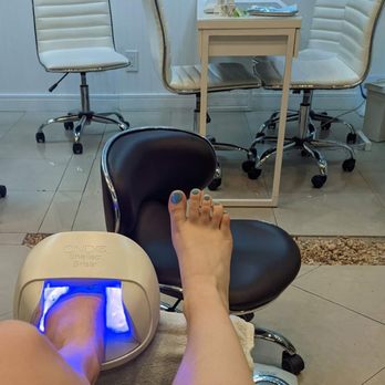 Spa Blue - gel pedi process with view of mani station - Nail Salons Near Me - New York, New York