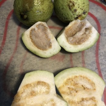 H Mart - Arcadia - Back of the photo  are the Spoiled guavas. Compare to the good ones at the front - Grocery Near Me - Arcadia, California