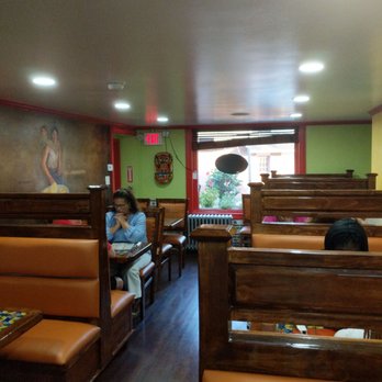 El Limon Bristol - the interior of a restaurant - Mexican Near Me - Bristol, Pennsylvania