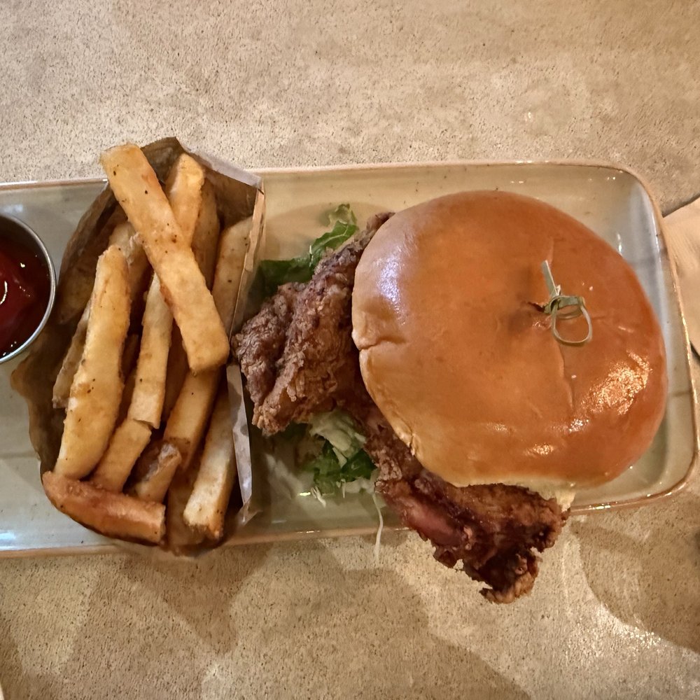 Barrel & Bushel - Bars Near Me - Tysons Corner, Virginia Barrel & Bushel - Bars Near Me - Tysons Corner, Virginia