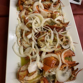 Trattoria Lillicu - Lobster served chilled with lots of onions, tomatoes and olive oil. - Sardinian Near Me - Cagliari, California