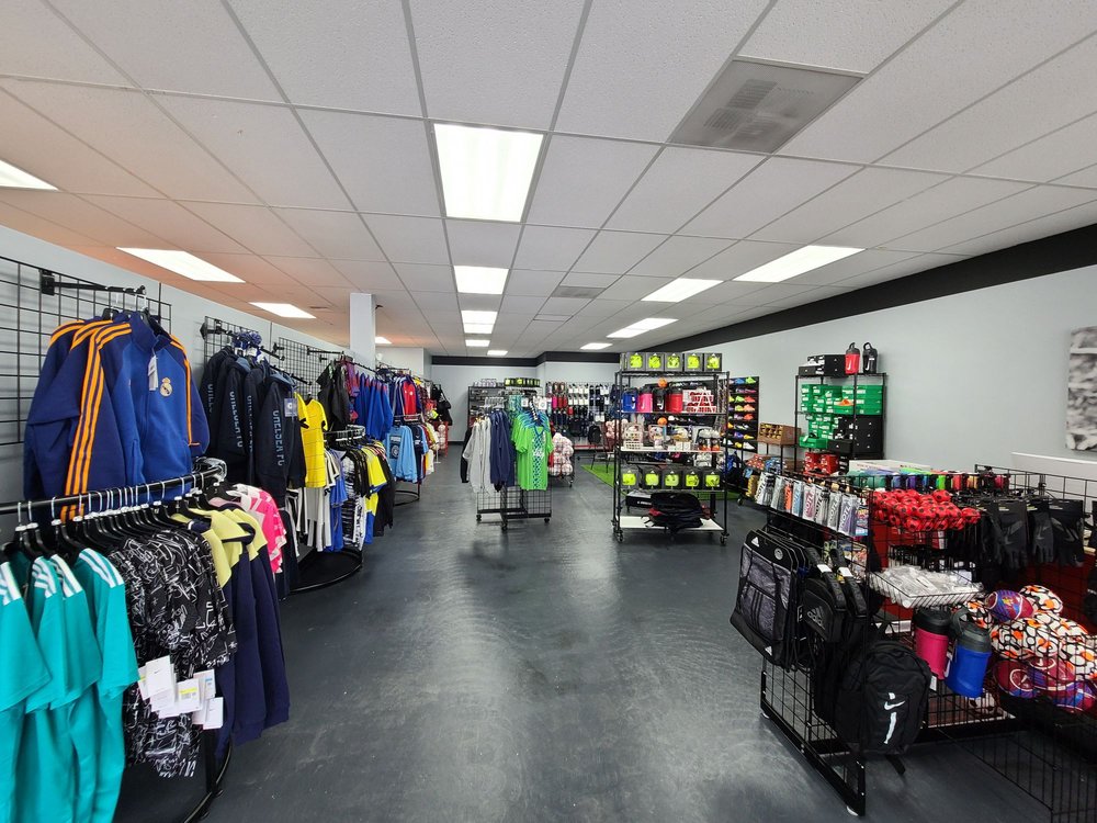 SOCCER POST WOODINVILLE Updated July 2024 14 Photos 17313 140th NE, Woodinville