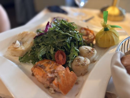 Vigilucci's Seafood & Steakhouse by null