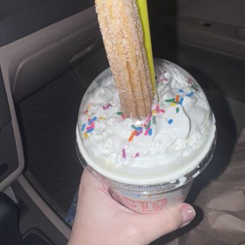 Invicto - Dulce de leche shake - Tacos Near Me - Vernon Hills, Illinois Invicto - Dulce de leche shake - Tacos Near Me - Vernon Hills, Illinois
