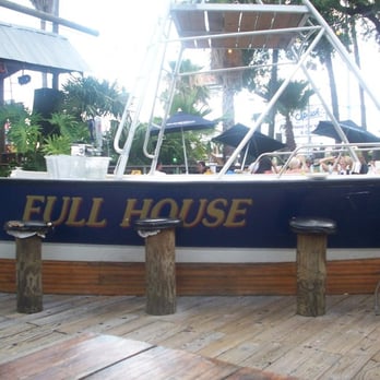 Sam's Boat - The boat at Sam's Boat - beer served here! - Seafood Near Me - Houston, Texas Sam's Boat - The boat at Sam's Boat - beer served here! - Seafood Near Me - Houston, Texas