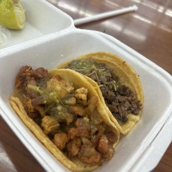 El Rancho Supermercado - Taco de pollo asado and carne asada - 10/10! - International Grocery Near Me - Lewisville, Texas