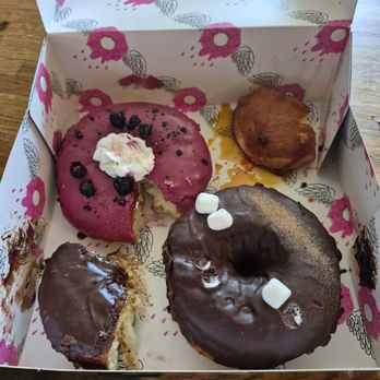 Urban Dripp - Donuts Near Me - Riverside, California Urban Dripp - Donuts Near Me - Riverside, California