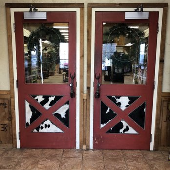 Cavender's Boot City - Front Entry - Shoe Stores Near Me - Amarillo, Texas Cavender's Boot City - Front Entry - Shoe Stores Near Me - Amarillo, Texas