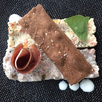La Bulle - veal tartare - French Near Me - Paris, 75 La Bulle - veal tartare - French Near Me - Paris, 75