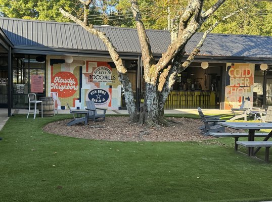 Wild Heaven Beer & Fox Bros. Bar-B-Q at Toco Hills by null