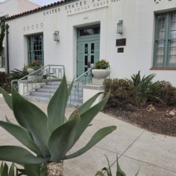 US Post Office - Pretty
