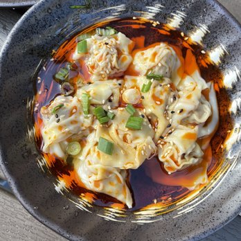 Basebowl - 6 Piece Strange Hot Wonton - Noodles Near Me - Washington, DC, District of Columbia