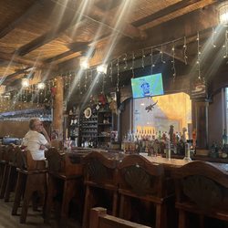 Outlaws Saloon - Inside