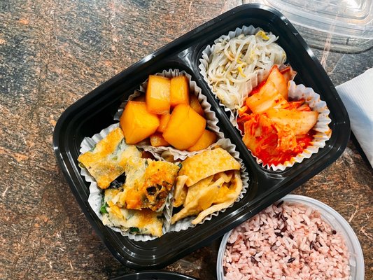 Korean Bamboo teriyaki & bunsik by null