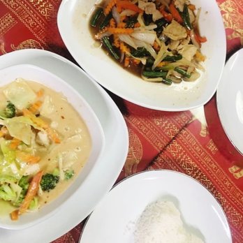 Chai Yo Thai Cuisine - Penang chicken curry and basil chicken - Thai Near Me - Riverview, Florida Chai Yo Thai Cuisine - Penang chicken curry and basil chicken - Thai Near Me - Riverview, Florida