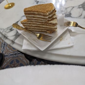 Cafe Magnolia - Lovely, yummy honey cake! - Sandwiches Near Me - Kennewick, Washington
