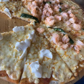 Cabanna - Large pizza. Half four cheese half gobenador - Seafood Near Me - Tijuana, BCN